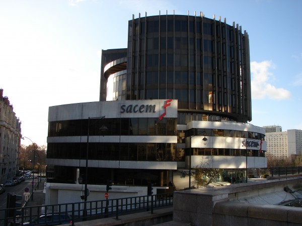 Sacem et Webradios - Immeuble de la SACEM à  Neuilly/Seine