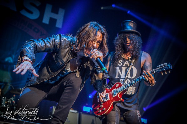 Slash Myles Kennedy Zenith 2014