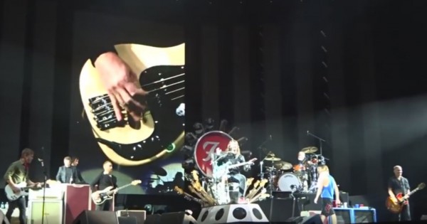 Foo Fighters, Queen, Led Zeppelin, Under Pressure, live