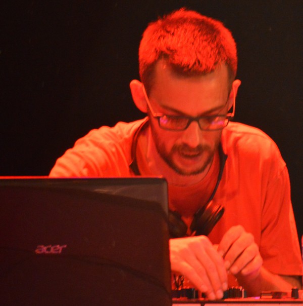 turbulent sound, mix, casque