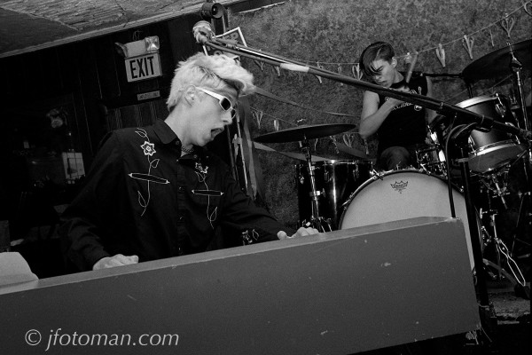 Archie And The Bunkers, Sally Lou, Hi-Fi Organ Punk, clip