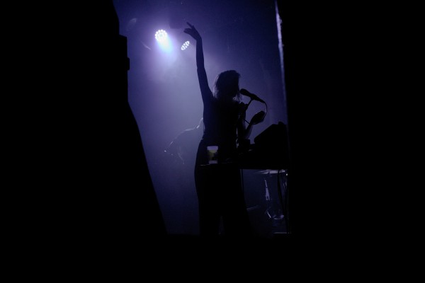 Grand Blanc, Las Aves, Mesparrow, Oméga Live, Toulon, rade side of the moon