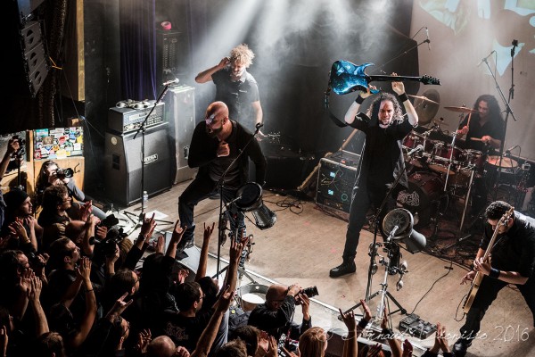 Acyl, live, report, divan du monde, metal, algérie, death,