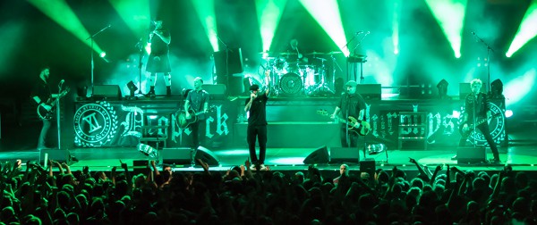 Concert, 2017, 11 Short Stories of Pain & Glory, Punk, Celtique