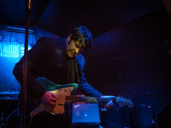 Surfer Joe - La Méca - Emmett Gorbadoc