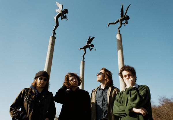 pop, shoegaze, indé, emo, the districts, popular manipulations