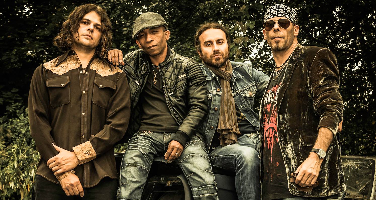 Carousel Vertigo, concert, Dr Feelgood des Halles