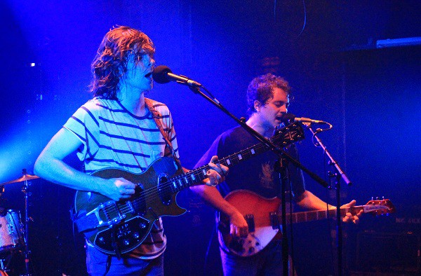 concert, Paris, péniche, shoegaze, pop, moustachus