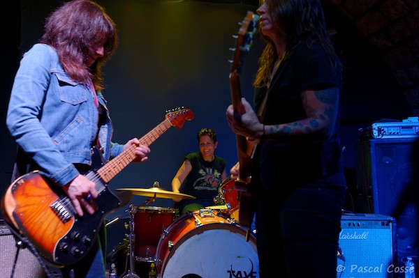 Jane Lee Hooker  -  Tina "T-Bone" Gorin & Tracy Hightop © P.Cossé