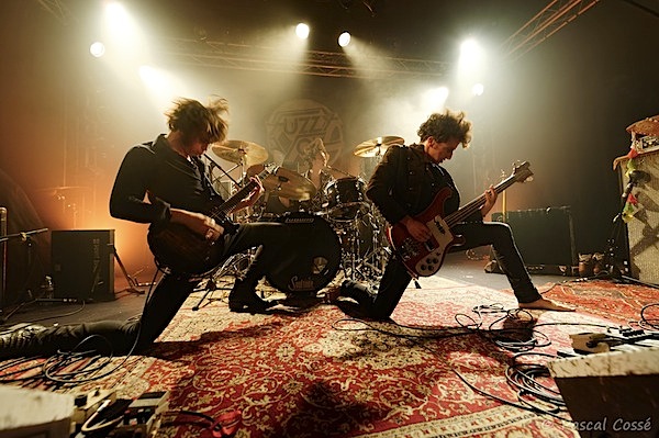 Fuzzy Vox, Dätcha Mandala, Point Ephémère