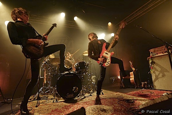 Fuzzy Vox, Dätcha Mandala, Point Ephémère