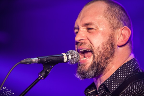 chris slade, ac/dc, tom jones, the firm, david gilmour