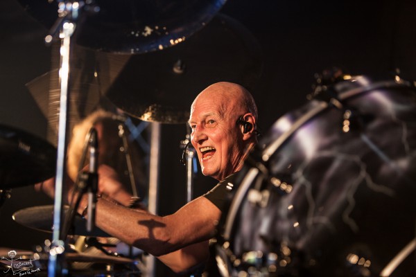 chris slade, ac/dc, tom jones, the firm, david gilmour