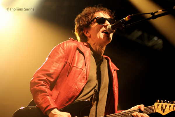 tinals, this is not a love song, 2018, nimes, paloma, moaning, jesus and mary chain, peter perret, warmduscher