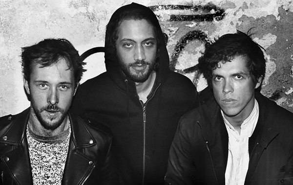 sirène, sang, LGBT, hommage, trio, instru