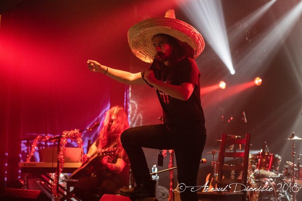 ensiferum, trio de facto, acoustique, pagan metal, concert de noël, david hasselhoff