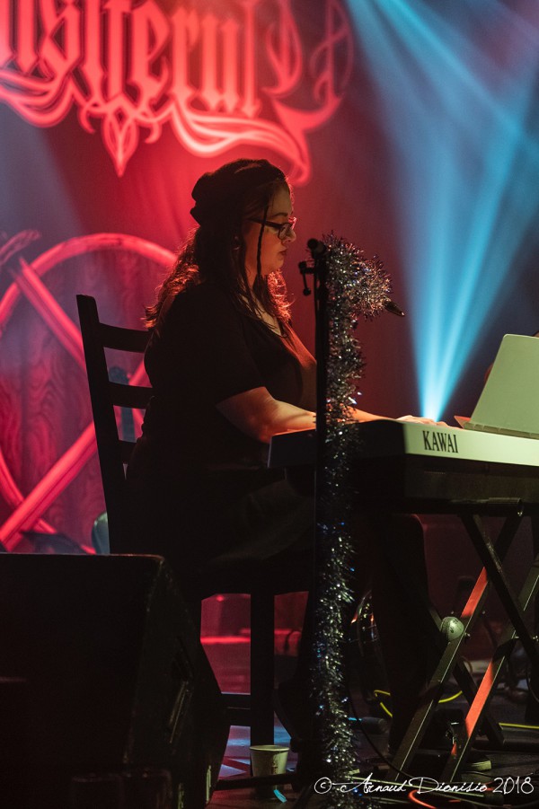 ensiferum, trio de facto, acoustique, pagan metal, concert de noël, david hasselhoff