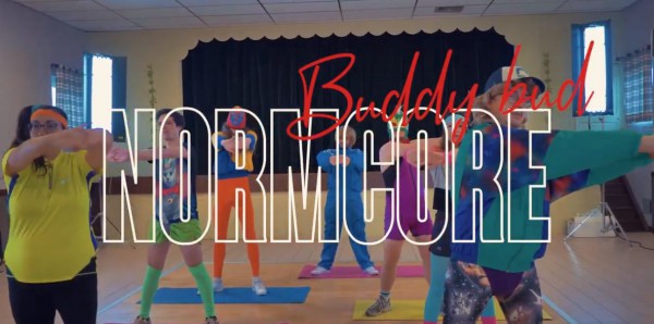 Fuzz, garage, punk, gym, bière, coupe mulet