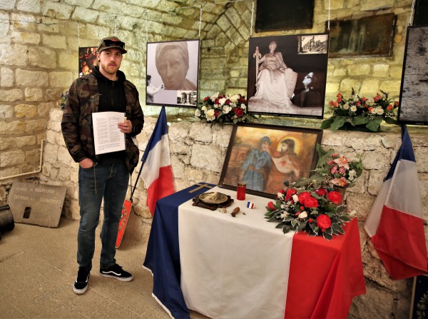 Fort de Douaumont, Première Guerre mondiale, Hannes, Sabaton