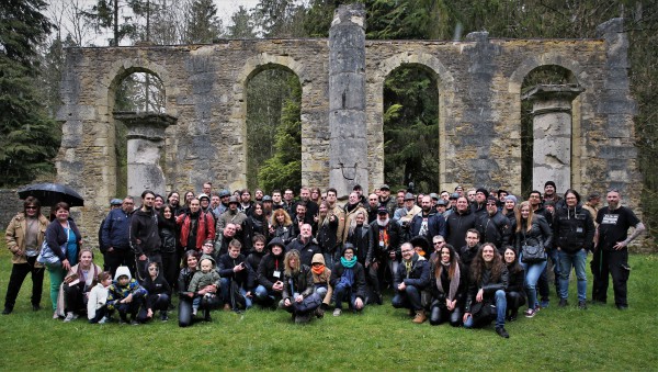 Sabaton, Ornes, journalistes, fans