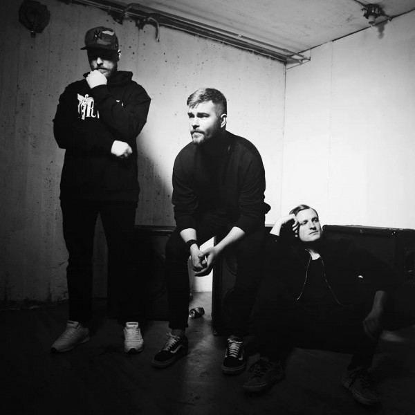 port noir, the new routine, 2019