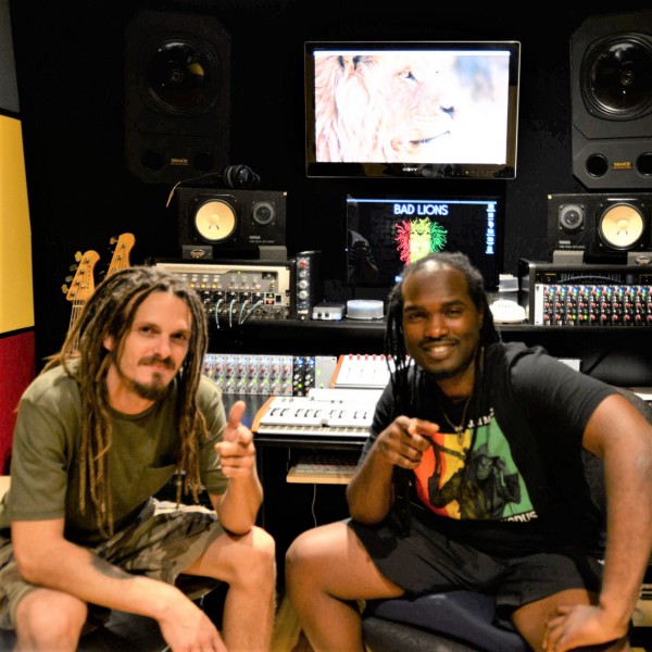 Fab & Ashton Barrett Jr.