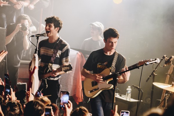 wallows, rock, concert, paris, dylan minnette