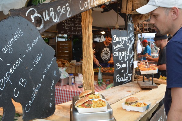 Retro C Trop J2 burger Canard