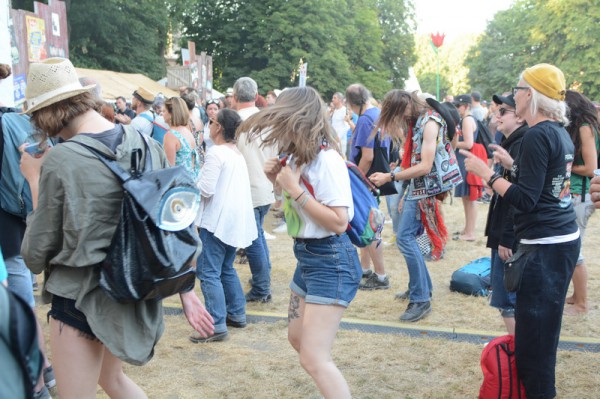 Retro C Trop J2 petite scene 02