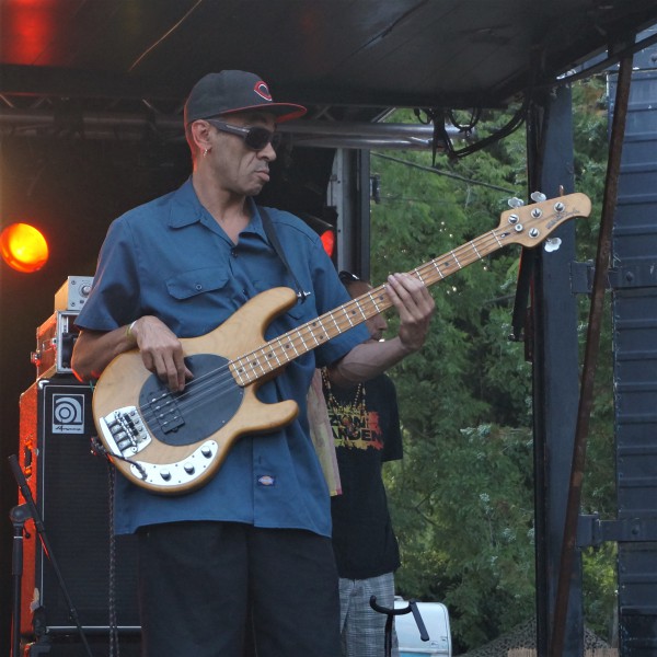 Mo'Kalamity & The Wizards, Zion Garden #9