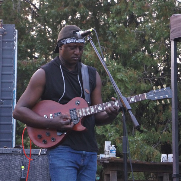 Mo'Kalaity & The Wizards, Zion 9arden #9