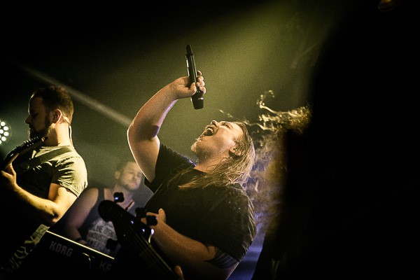 queensrÿche, petit bain, mirroplain, heavy metal, power, metal progressif, eyes of a stranger, il fait trop chaud dans le bateau