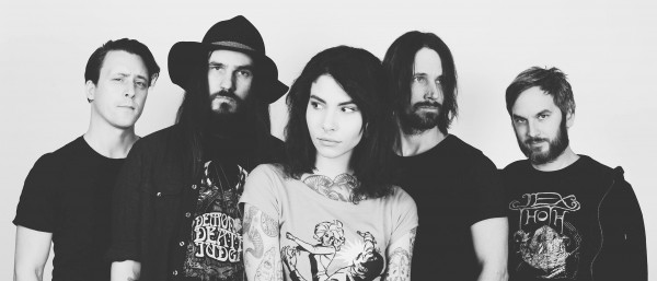 BESVAÌˆRJELSEN, Frost, album, suède