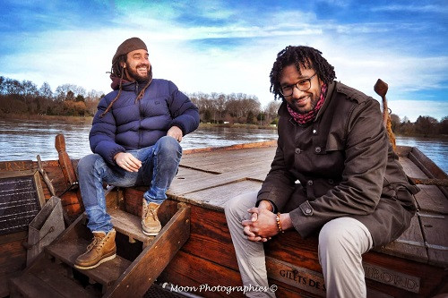 Photo Max Livio & Taïro - sortie du clip Posons nous la question - crédit Moon Photographies