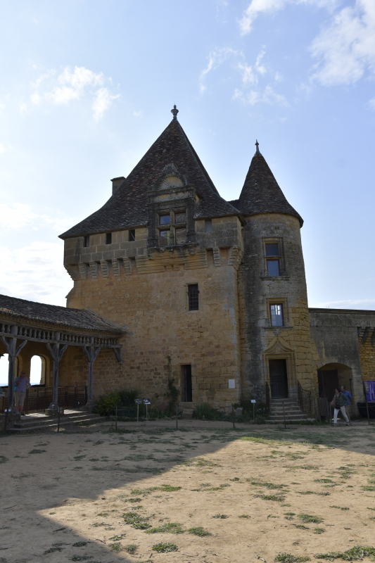 Les Villégiatures-château de Biron