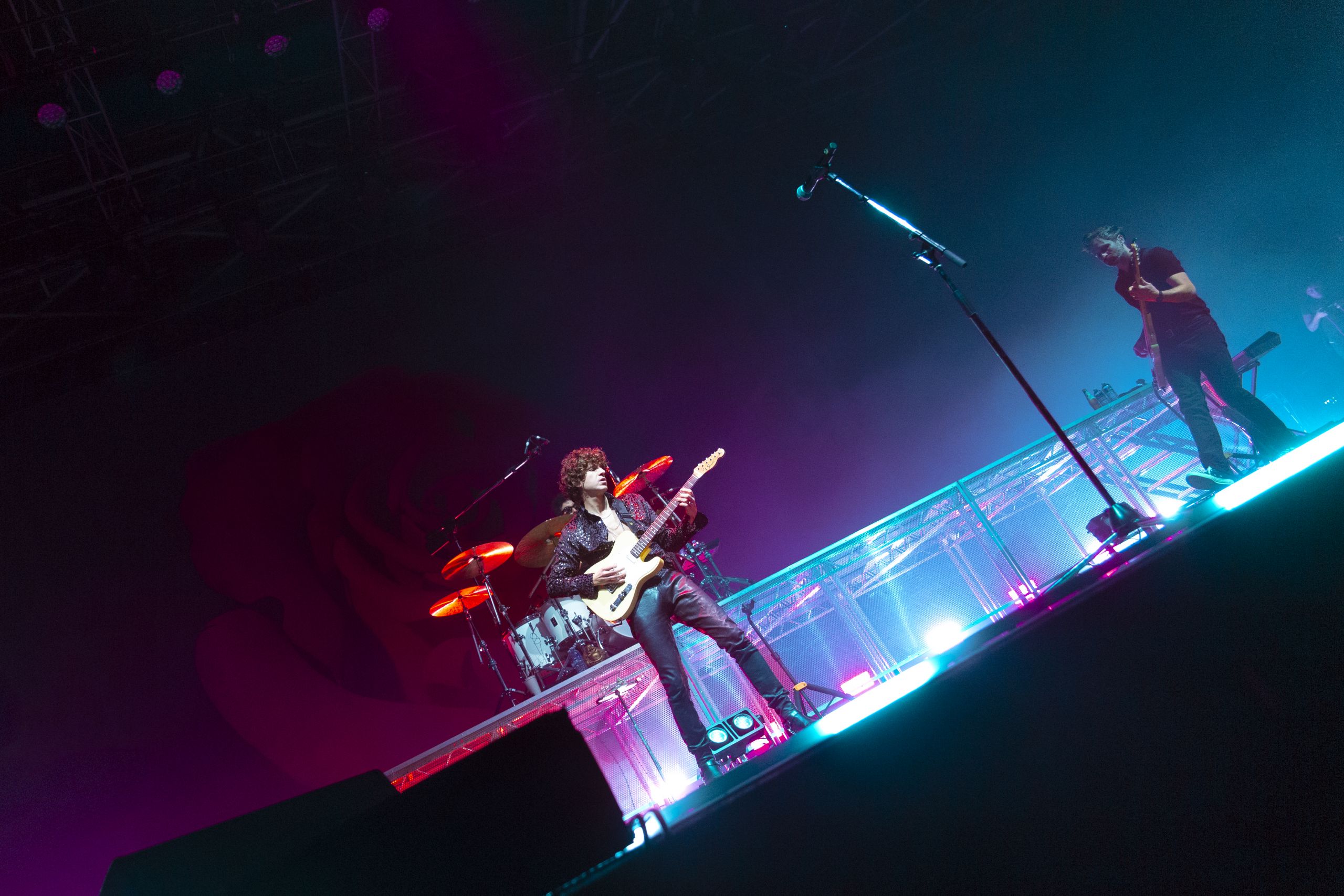 The Kooks + A Girl In The Year Above au Zénith de Paris (08.02.2026)